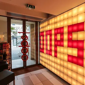  Hostel Oops! Latin Quarter By Hiphophostels France
